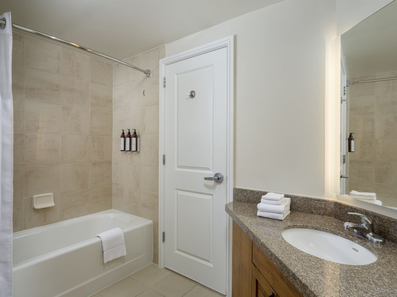 2-Bedroom Villa GuestBathroom